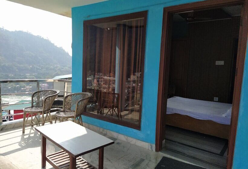 בית מלון כפרי Nirvana