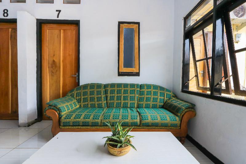 فندق Spot On 2497 Pesona Guest House