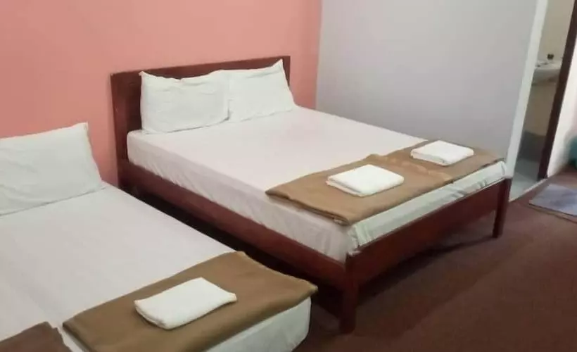 ホテル The Red Cabanon