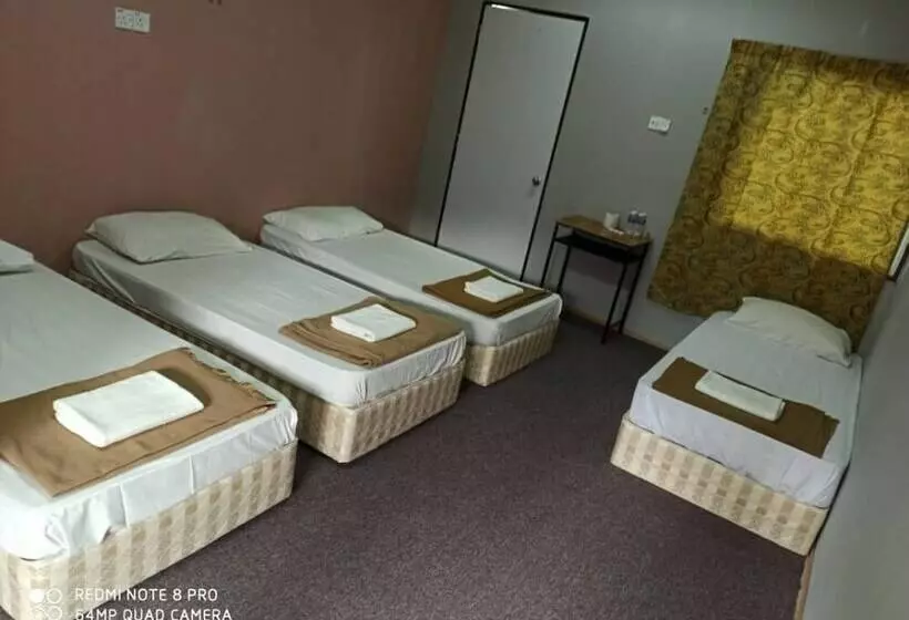 ホテル The Red Cabanon