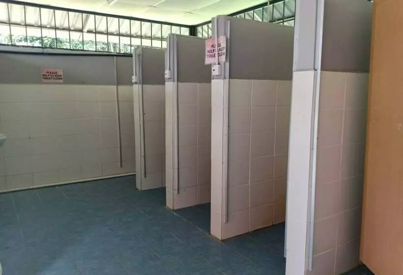 ホテル The Red Cabanon