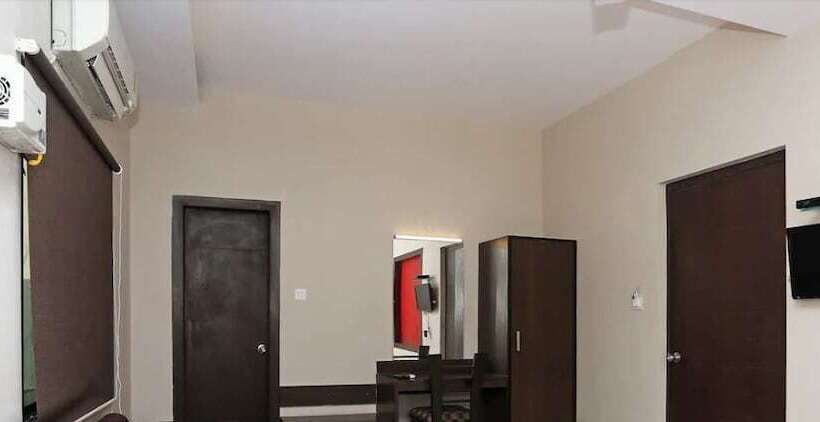 هتل Treebo Park Inn Resort