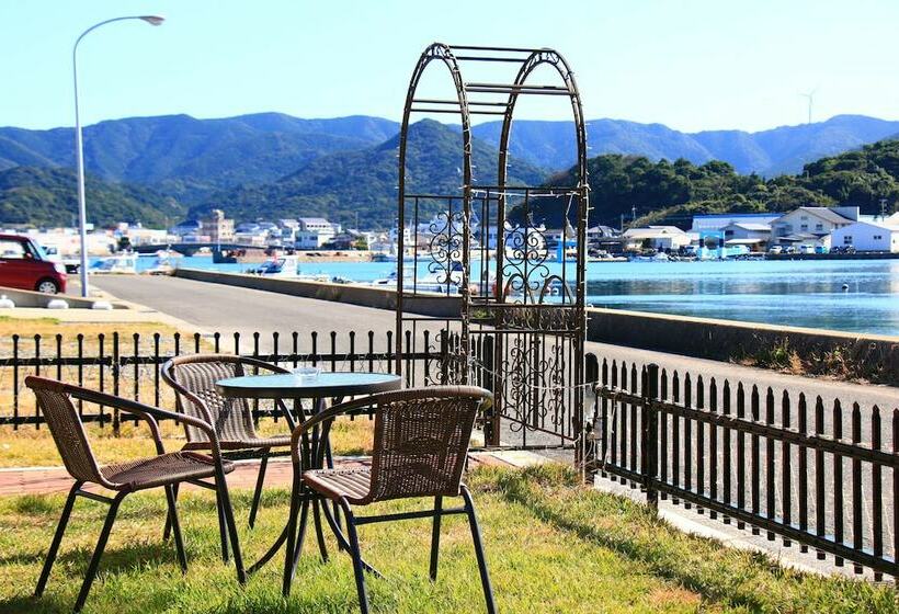 פנסיון Auberge Nanami