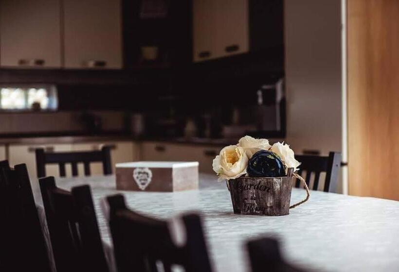 Pensiunea Gradina Mare