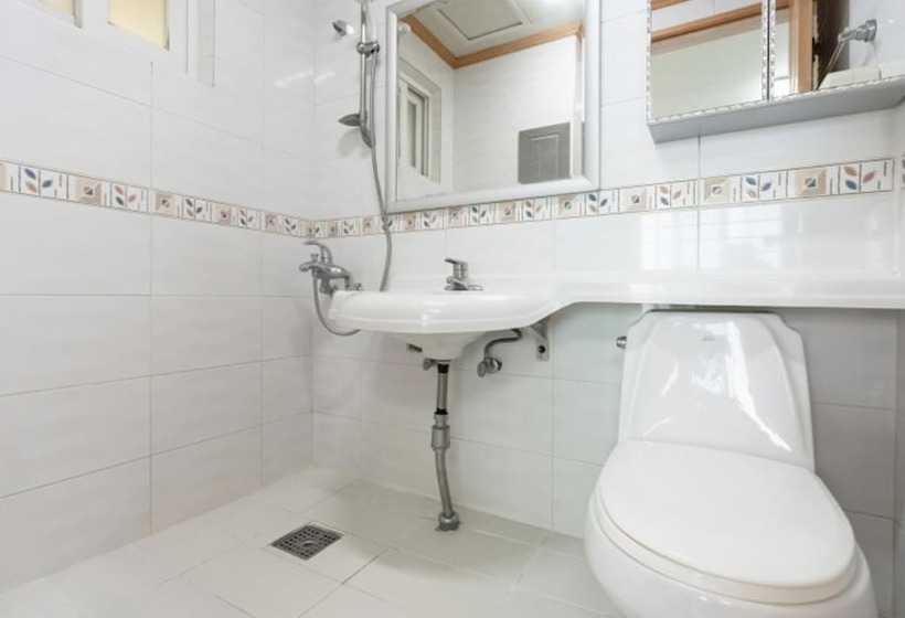 Yeongdeok Blue Ocean Tourist Pension