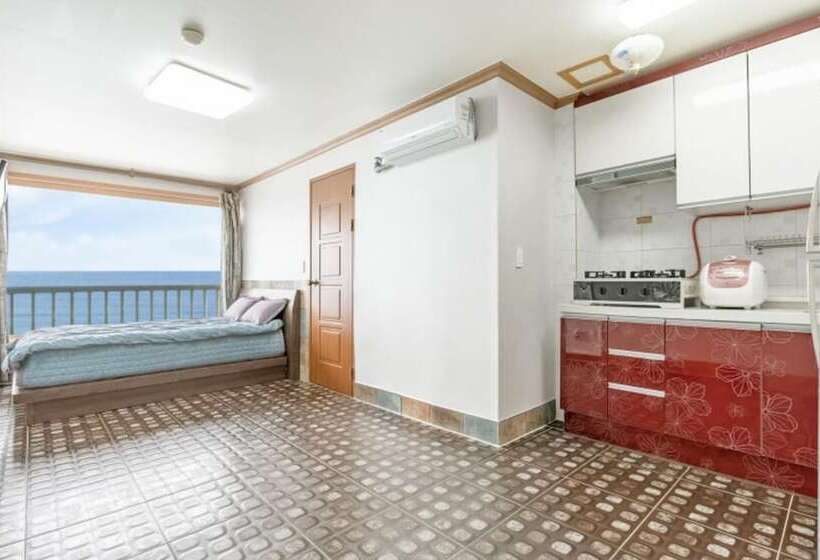 Yeongdeok Blue Ocean Tourist Pension