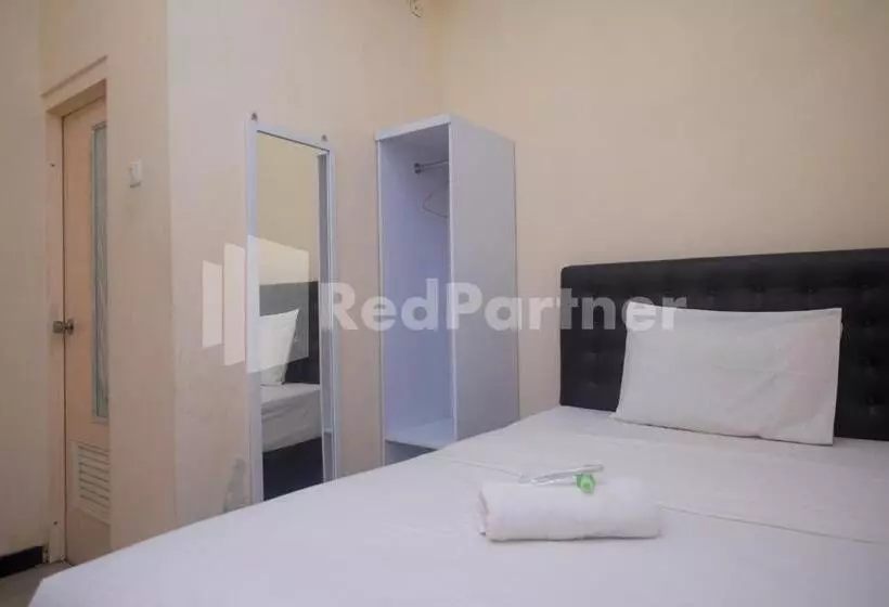 Hotelli Griya Loka 2 Syariah Near Simpang Lima Mitra Reddoorz
