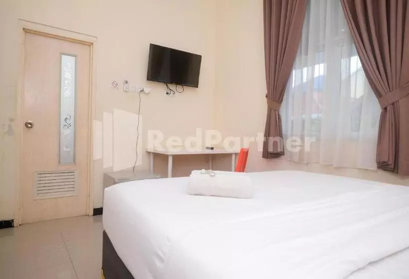 Hotelli Griya Loka 2 Syariah Near Simpang Lima Mitra Reddoorz