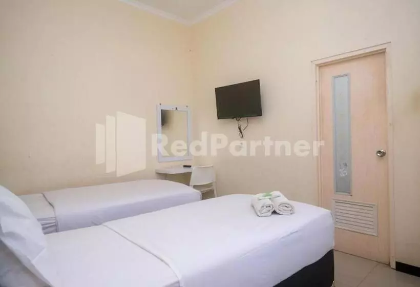 Hotelli Griya Loka 2 Syariah Near Simpang Lima Mitra Reddoorz