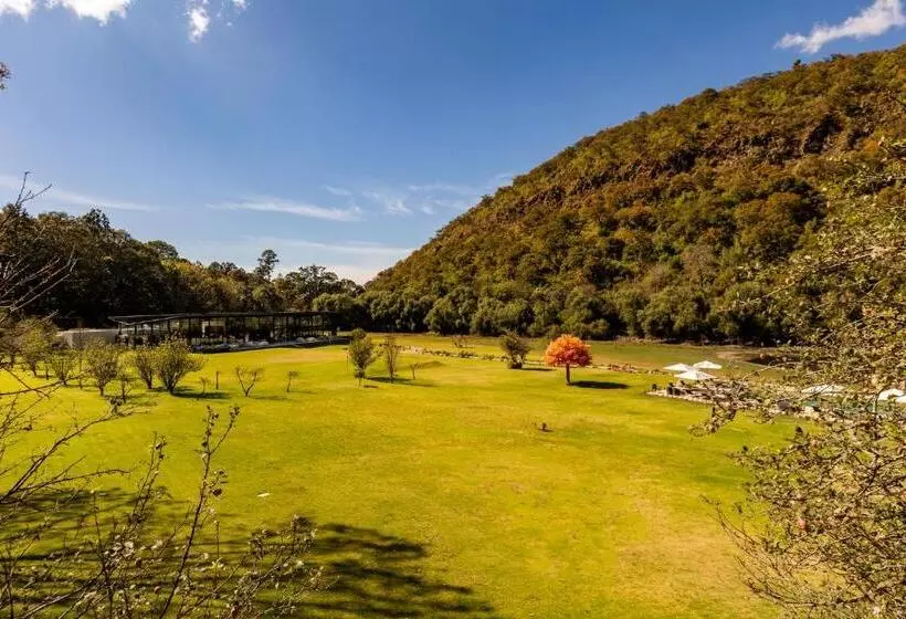 ホテル Sierra Lago