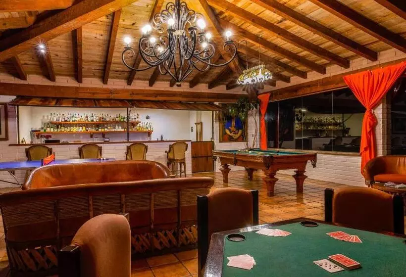 ホテル Sierra Lago