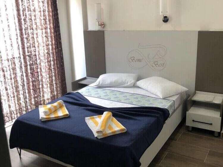 Bone Best Otel