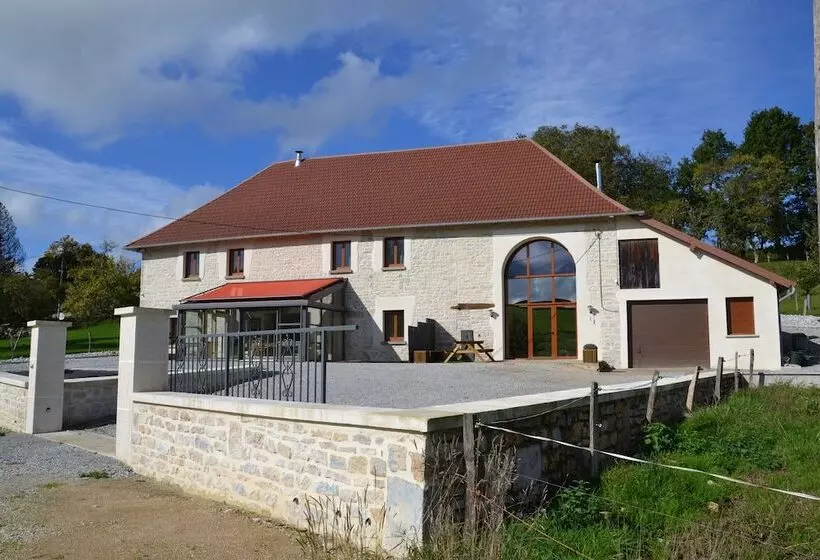 Hotelli Gîte Du Baraquet