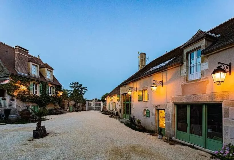 Hotelli Le Domaine Des Carriers  Gîtes