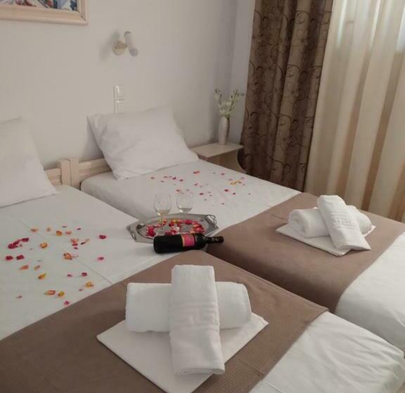 בית מלון כפרי M.olias