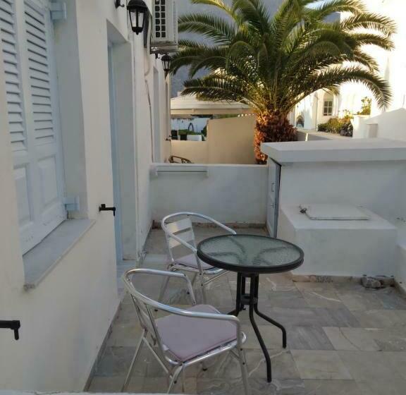 בית מלון כפרי M.olias