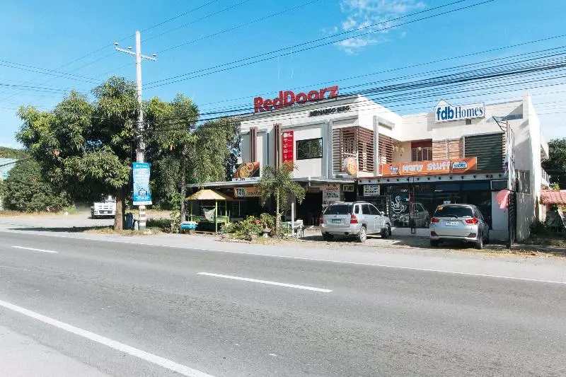 Hotelli Reddoorz @ Fdb Homes Nueva Ecija