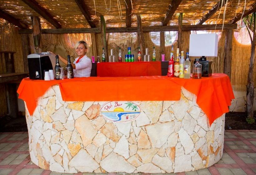 هتل Residence Costa Del Sole