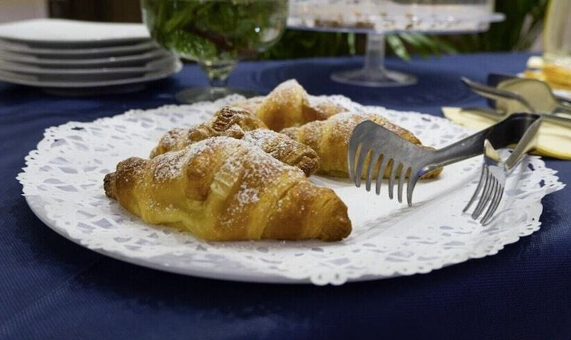 هتل Residence Costa Del Sole