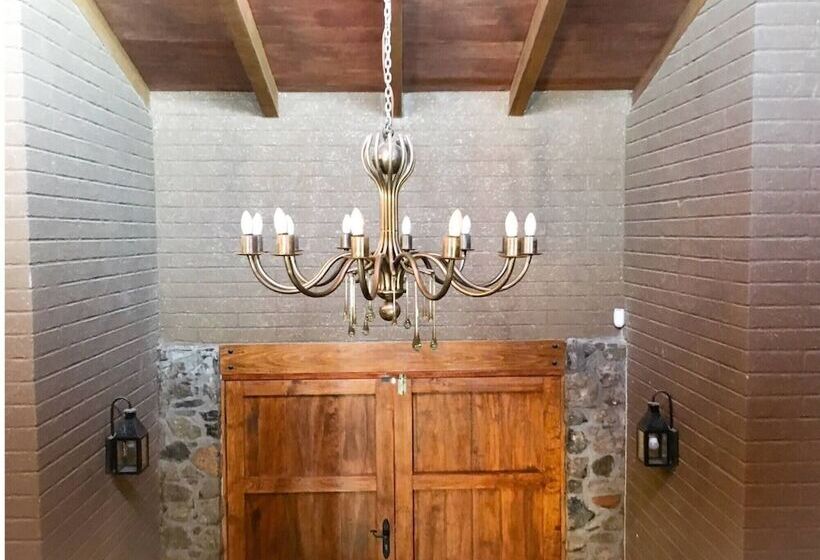 בית מלון כפרי Beautiful Cabin Downtown Tapalpa Oven Mud Barbecue Grill 4 Room 12 Ppl Tv Wifi