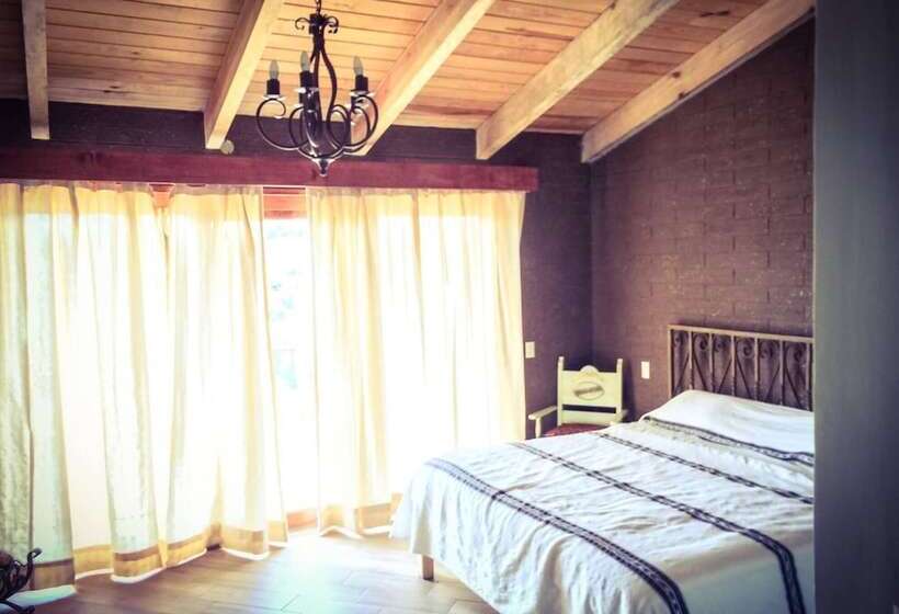 בית מלון כפרי Beautiful Cabin Downtown Tapalpa Oven Mud Barbecue Grill 4 Room 12 Ppl Tv Wifi