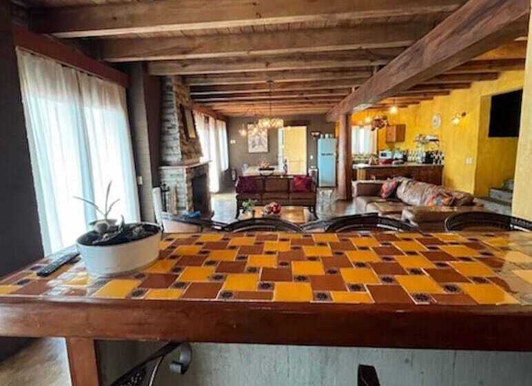 בית מלון כפרי Beautiful Cabin Downtown Tapalpa Oven Mud Barbecue Grill 4 Room 12 Ppl Tv Wifi