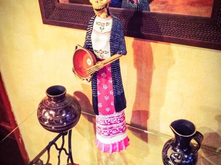 בית מלון כפרי Beautiful Cabin Downtown Tapalpa Oven Mud Barbecue Grill 4 Room 12 Ppl Tv Wifi