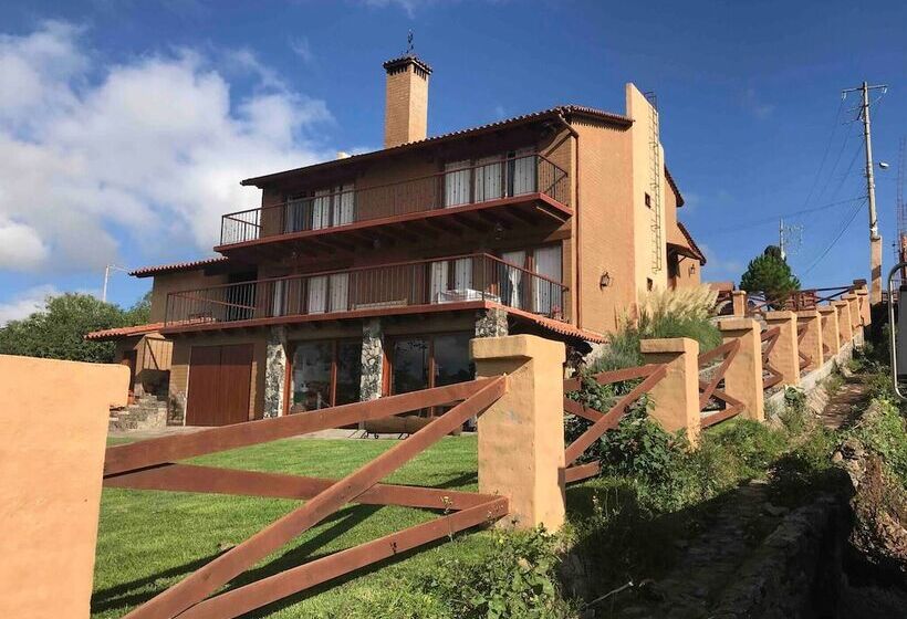 בית מלון כפרי Beautiful Cabin Downtown Tapalpa Oven Mud Barbecue Grill 4 Room 12 Ppl Tv Wifi