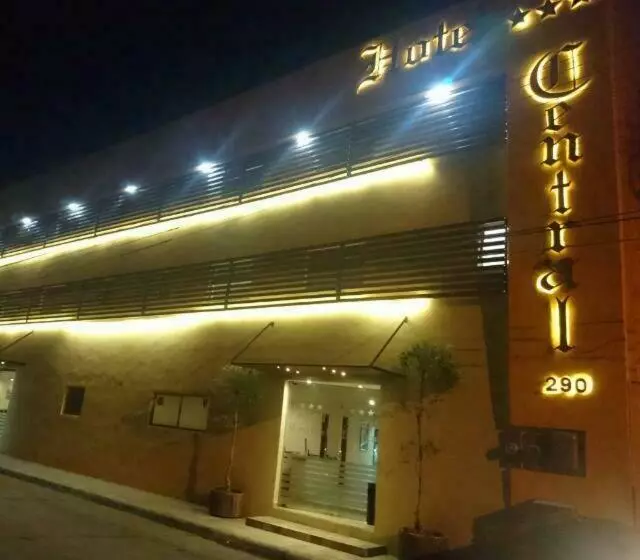 هتل Central