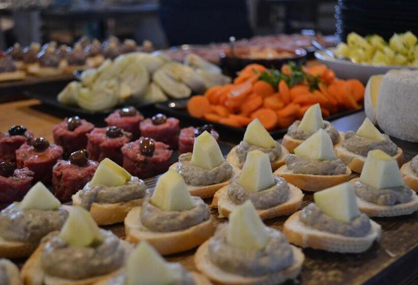 Отель Corte Reginella