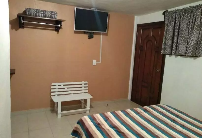 هتل Estancia Ehécatl