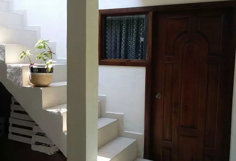 هتل Estancia Ehécatl
