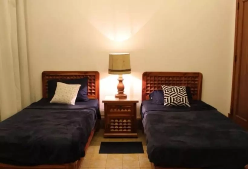 هتل Home Sweet Home