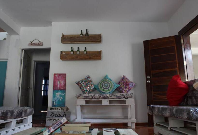 Hotel Mandala Hostel