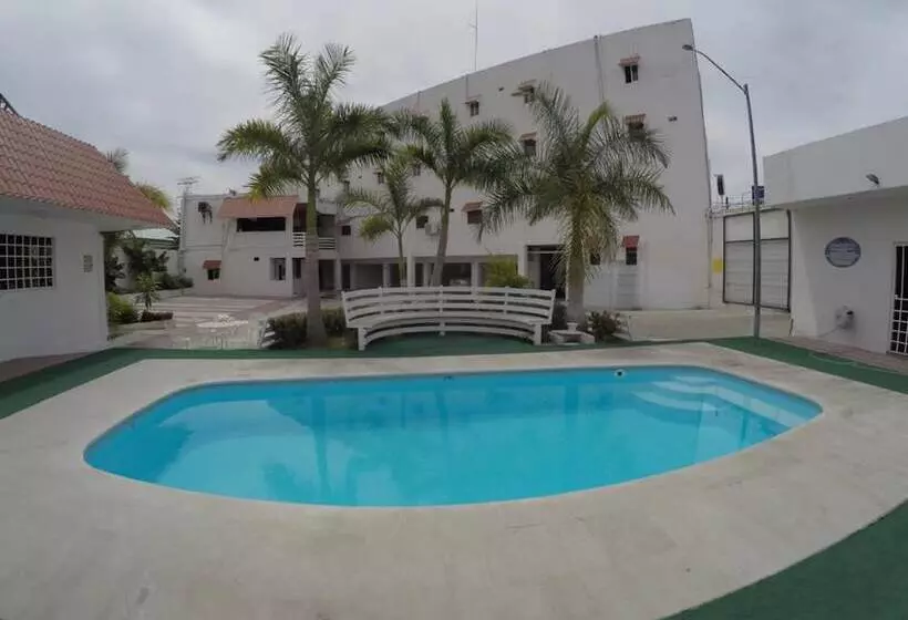 Hotelli Posada Fiesta Altena