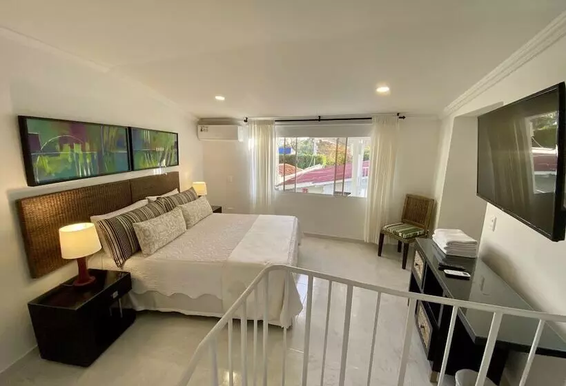 Hotelli Red Ground Village