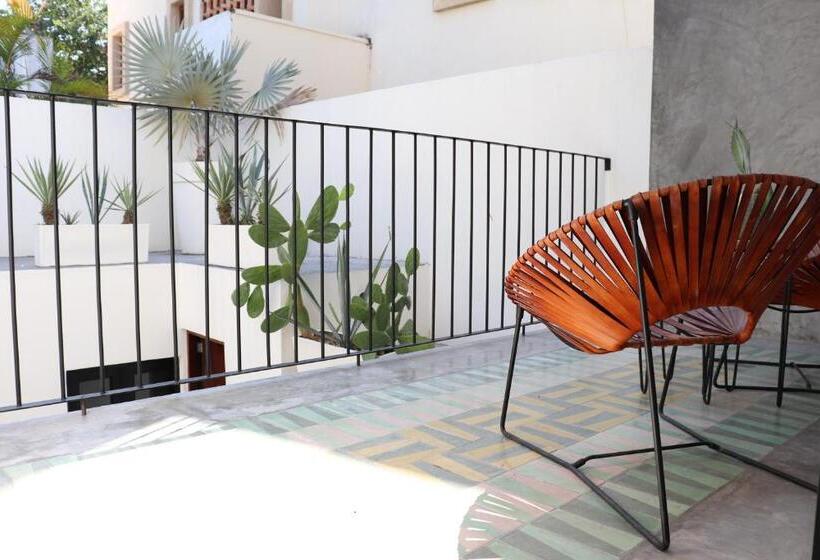 Отель Residencia Tropical Don Bonito