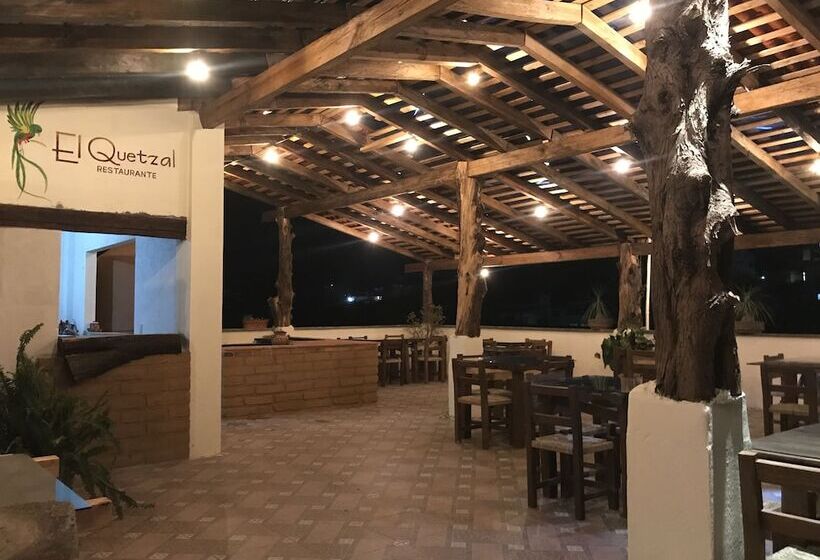 Hotel Revolucion Hospedaje