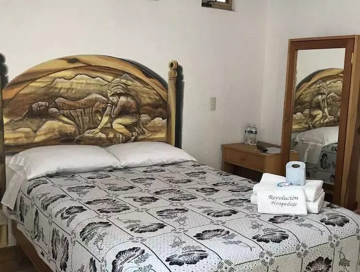 ホテル Revolucion Hospedaje