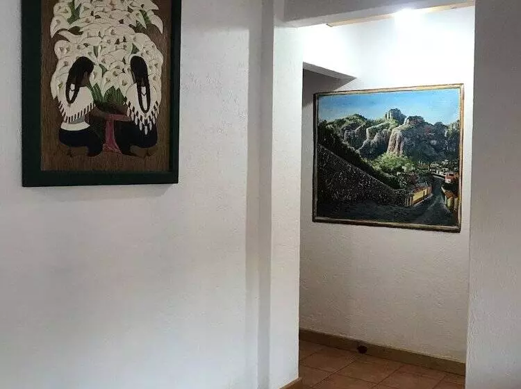 ホテル Revolucion Hospedaje