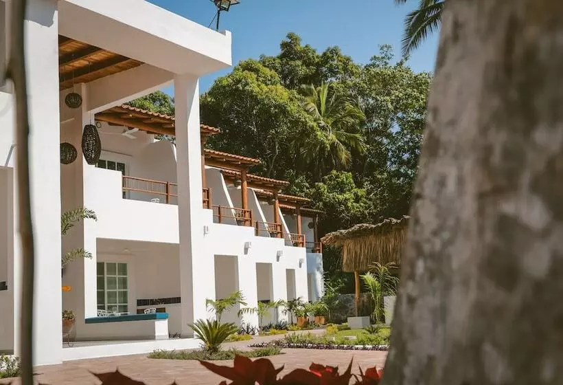 Hotelli Solez Zihuatanejo