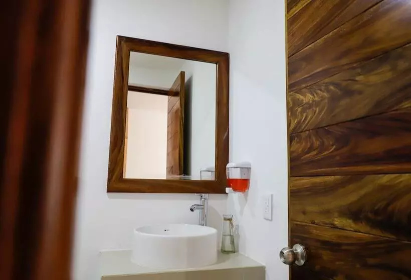 Hotelli Solez Zihuatanejo