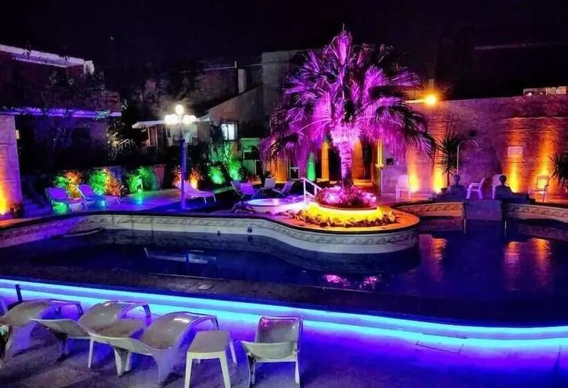 Hotelli Termal Rio Hondo