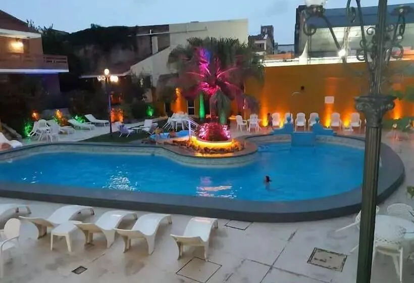 Hotelli Termal Rio Hondo