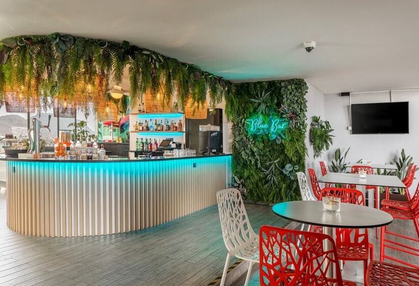 هتل The Level At Melia Alicante Adults Only