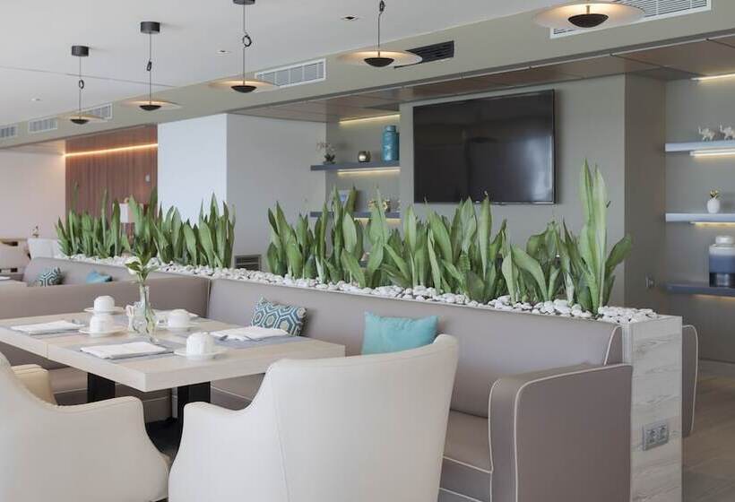 هتل The Level At Melia Alicante Adults Only