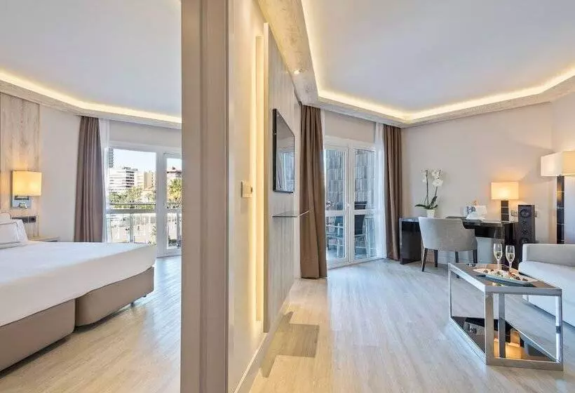 ホテル The Level At Melia Alicante   Adults Only