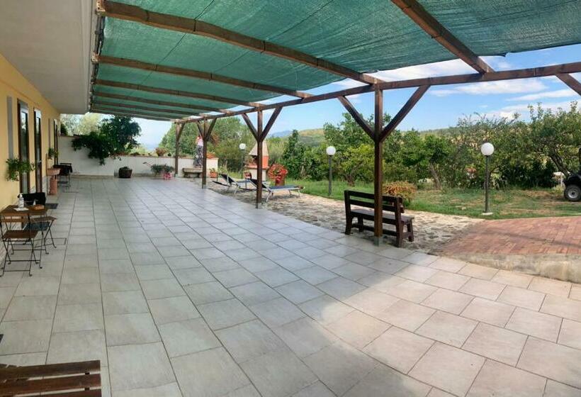 פנסיון Casa Nostra