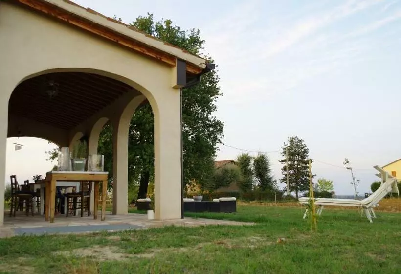 Aamiaismajoitus (B&B) Beb Montefratta