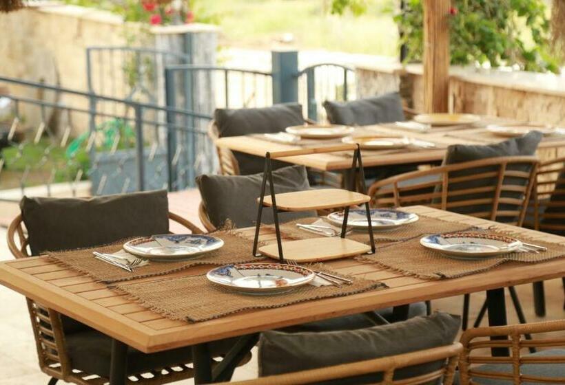 فندق Mai̇son çeşme